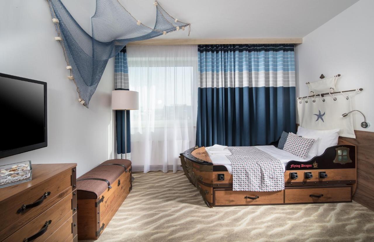 Aquapalace Hotel Prague Čestlice Dış mekan fotoğraf