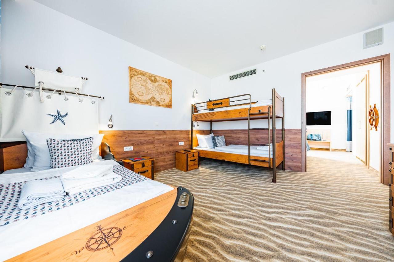 Aquapalace Hotel Prague Čestlice Dış mekan fotoğraf
