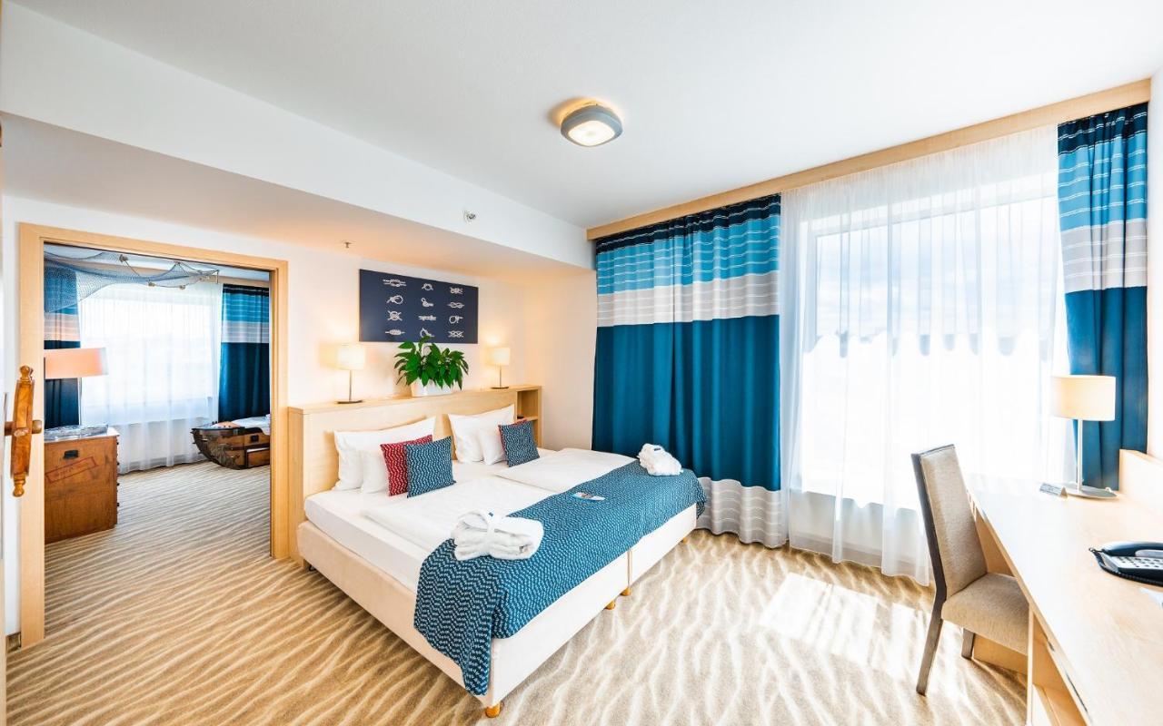 Aquapalace Hotel Prague Čestlice Dış mekan fotoğraf