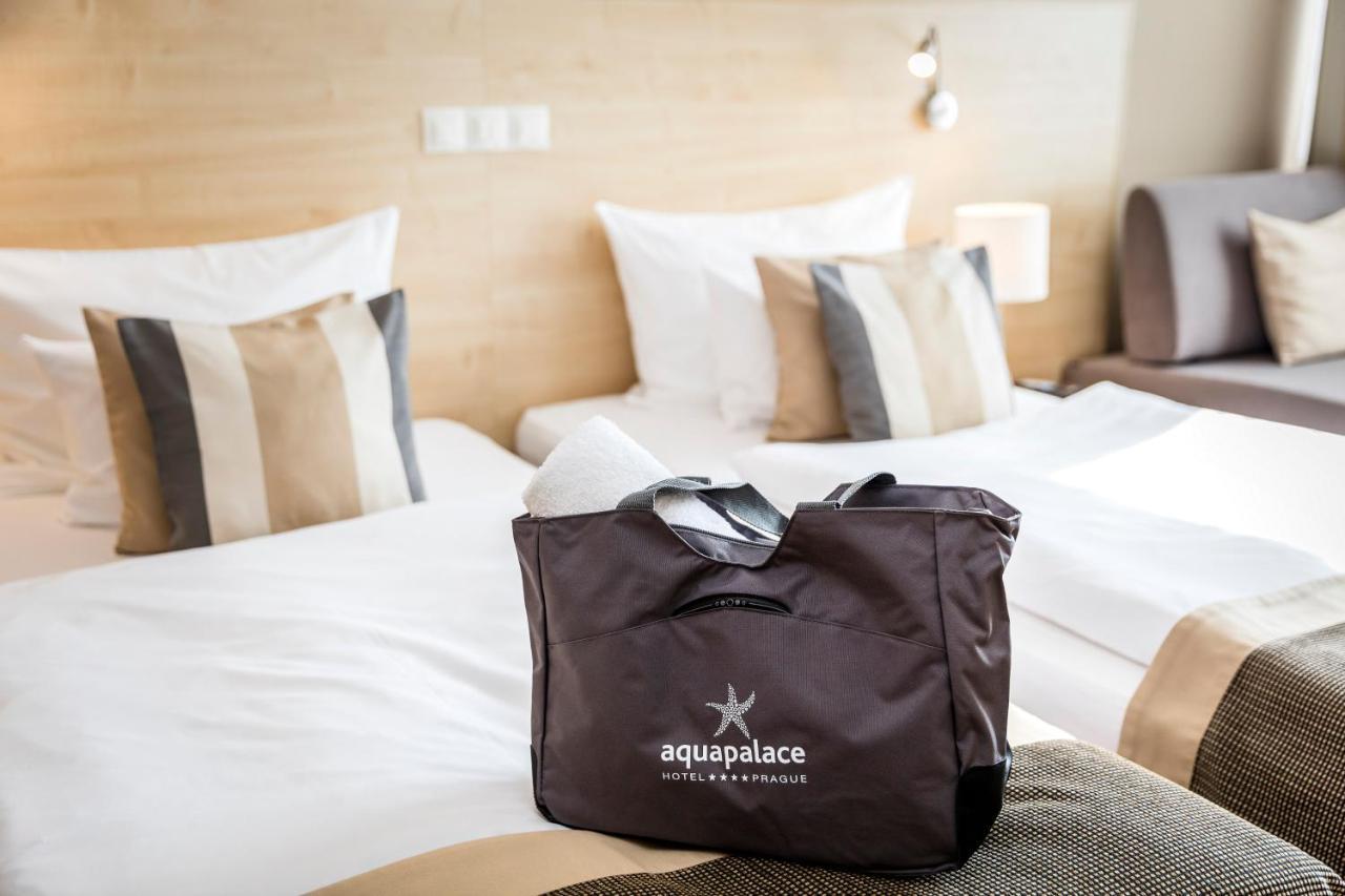 Aquapalace Hotel Prague Čestlice Dış mekan fotoğraf