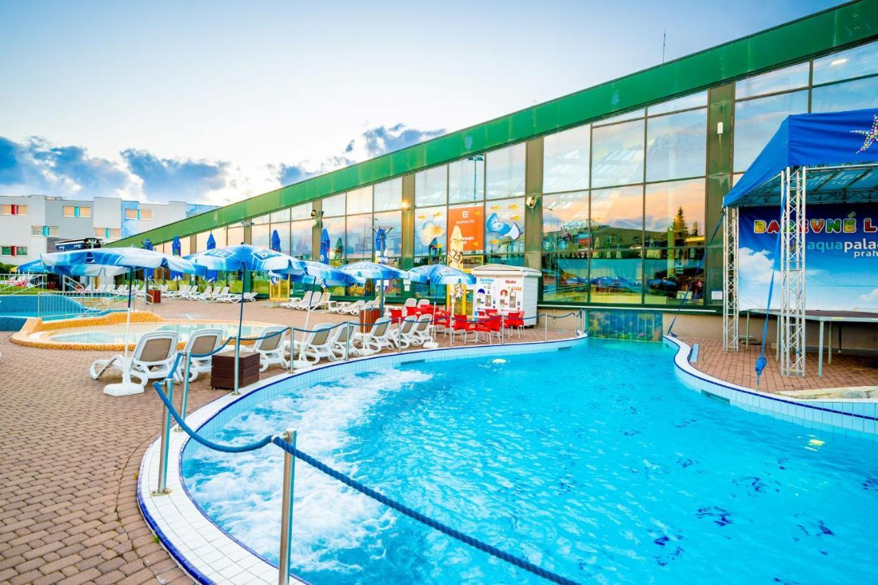 Aquapalace Hotel Prague Čestlice Dış mekan fotoğraf