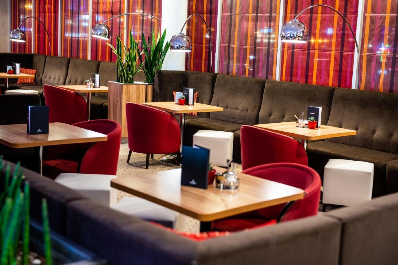 Aquapalace Hotel Prague Čestlice Dış mekan fotoğraf