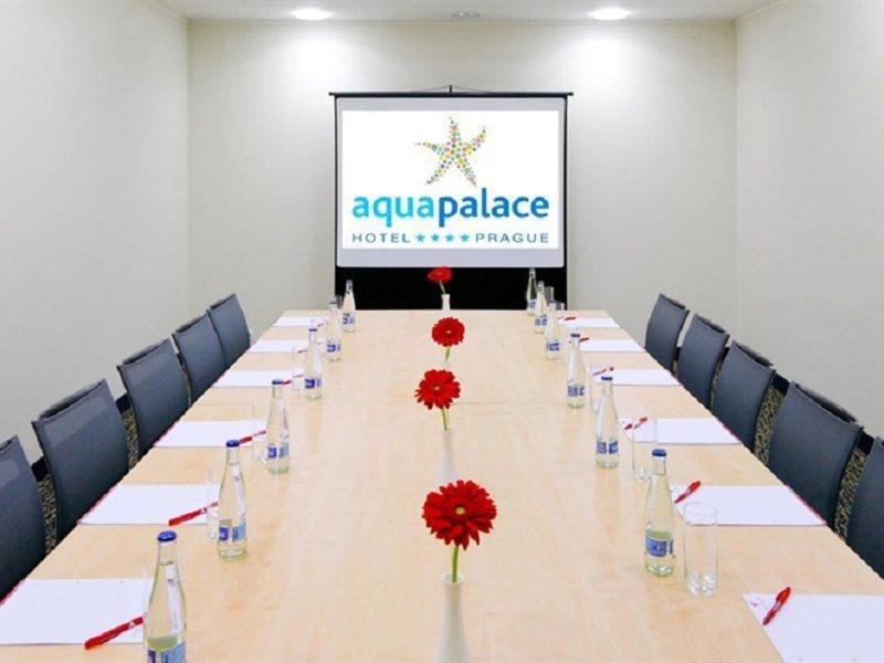Aquapalace Hotel Prague Čestlice Dış mekan fotoğraf